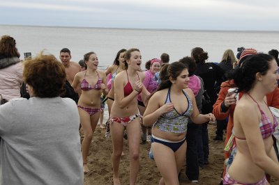 Set_KKG0117 09 plunge.jpg