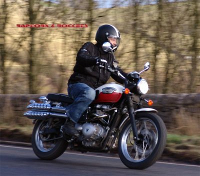 Triumph_Scrambler_900_ac-r00.jpg