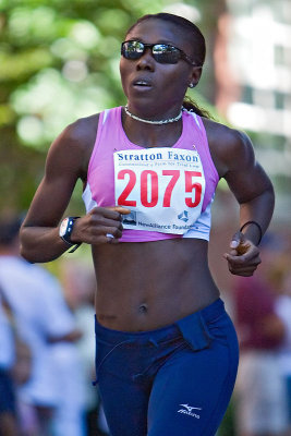 Eyiyemisi Damisah - 3rd place Women's 5K