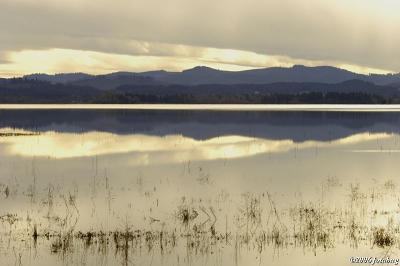 Fern Ridge Lake - clouds and hills