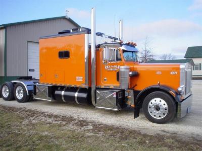 Another pic of this Pete without trailer