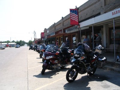 bo_griffin_breakfast_ride_whitewright_texas_9-10-06