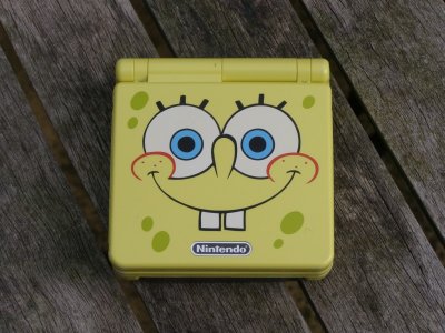 Gameboy Advance SP -  Spongebob edition ags-101