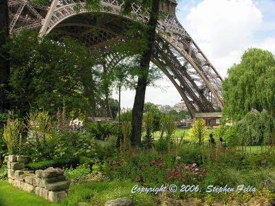 Eiffel Gardens