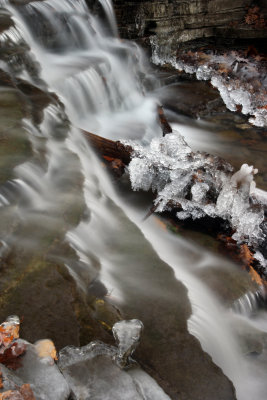 ice & creek, thatcher state park