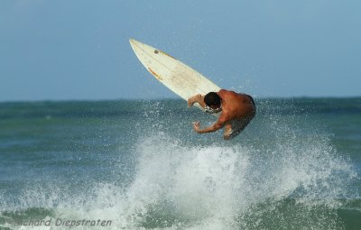 Surfing Pipa - Brazil