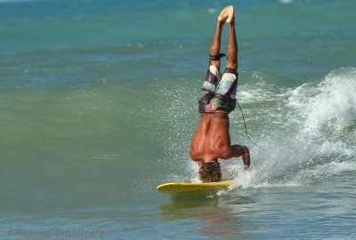 Surfing Pipa - Brazil