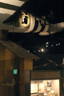 The museum, which opened in 2000 and covers Special Operations from World War II through todays War on Terror, was designed around a period C-47 Skytrain transport aircraft that hangs from the buildings ceiling.