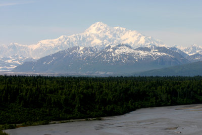Denali (Mt. Mckinley) 6193m. Alaska