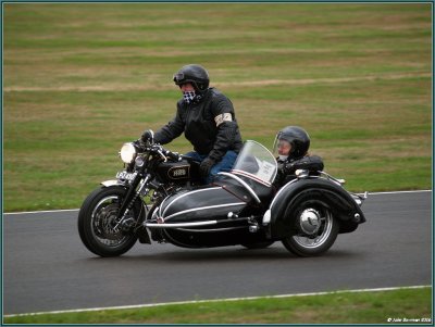 GOODWOOD 2006 THE FAST LADY VINCENT HRD.jpg