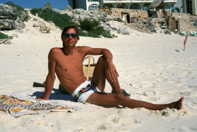87cancun19.jpg