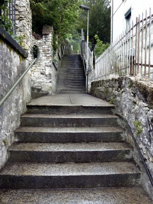 Escaliers du chemin d'Evilard