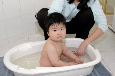 g3/67/542967/3/54336132.BathtubMonaLisaSmile.jpg