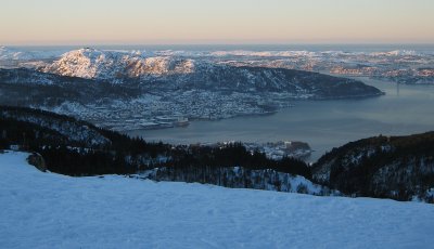 Byfjorden - view from the path to Rundemannen