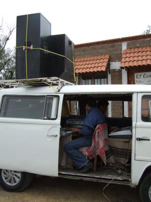 Band in a van, Atlihuetzia