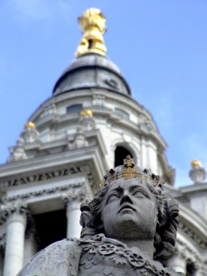 Queen Anne Memorial