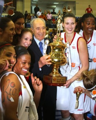 Ramat Hasharon 69 - Ramla 65, cup finals 2010