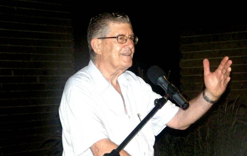   2008=0042.jpg