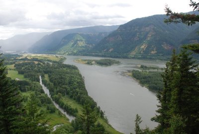 View of Columbia River from Beacon Rock