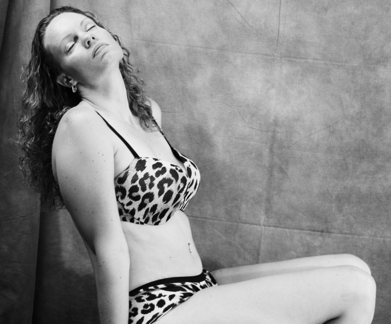 Kerri 6 bw.jpg