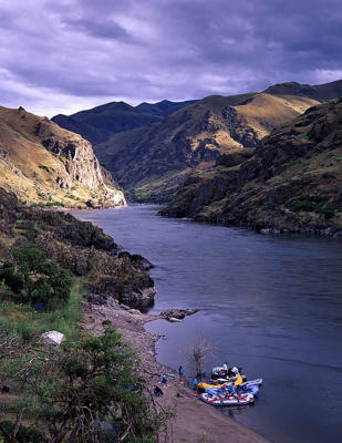 snake river / hells canyon rafting