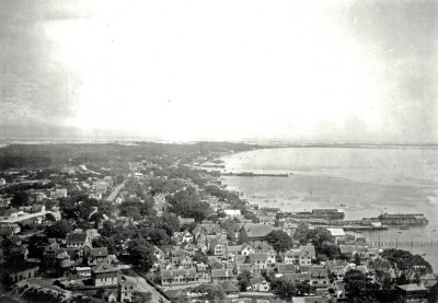 Ptown-Eview from Monument-1916 copy.jpg