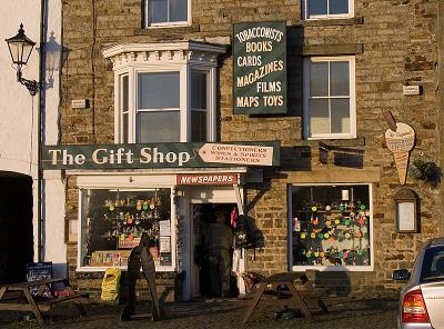 The only shop in town (DSCN1261r.jpg)