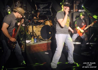 L-Fire_April-12-2008_0014.jpg