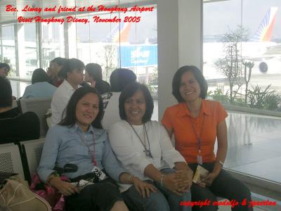 Liway and Bec to Hongkong Disney