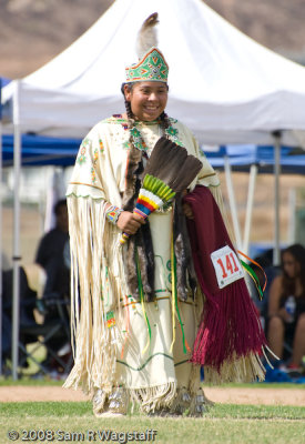 Buckskin / Traditional Shawl ?