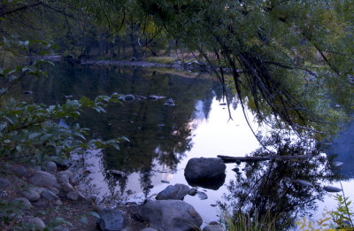 DSC_9290 10-26-03 Merced reflecting El Cap.jpg