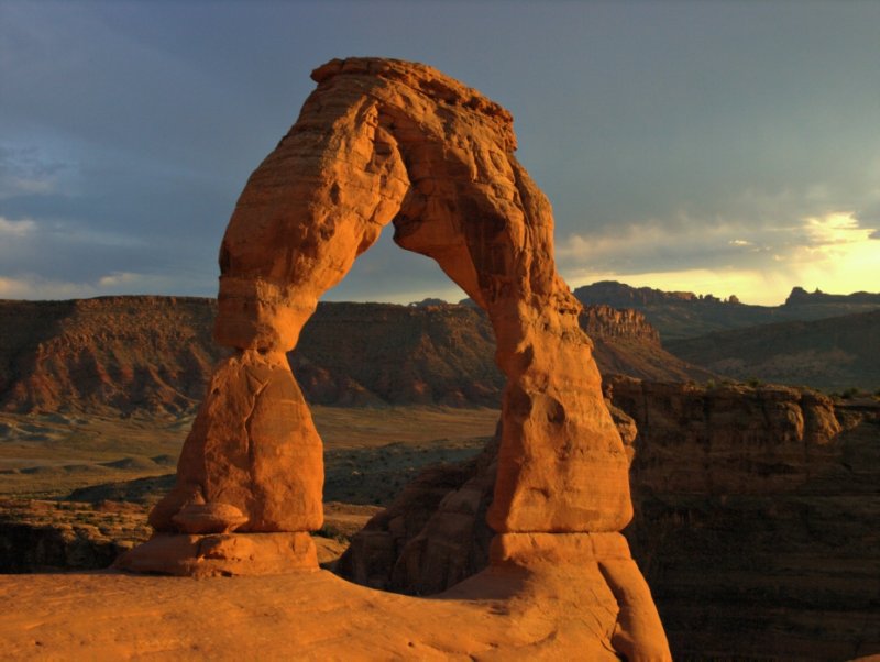 Delicate Arch (4), 7:06pm
