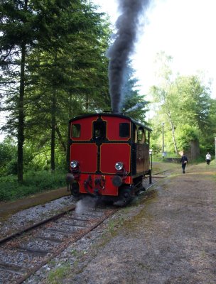 Train 1900 - 018