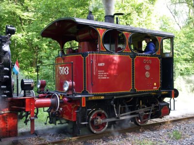 Train 1900 - 019