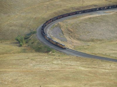 Empty Coal Train entering the Big Ten Curve