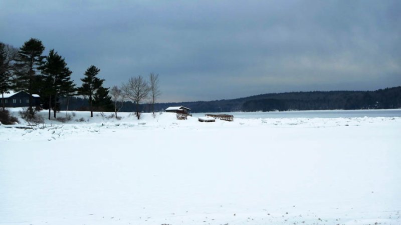 <a href=http://177295.buythisimage.com/BuyPhoto/parse>BuyThisImage!</a>Feb. 2: Damariscottas parking lot view is...
