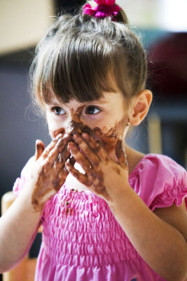 ...fingerpaint with chocolate pudding...nose paint?