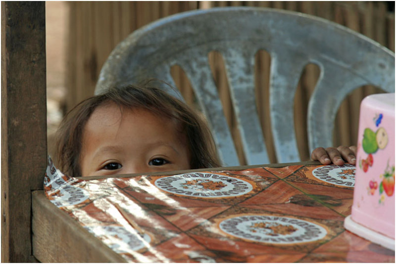 Peek-a-boo-Phnom Penh