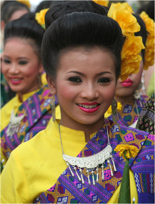 Bun Phawet parade-Roi Et