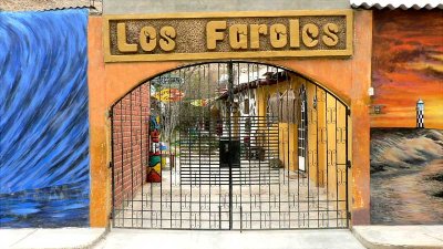 Los Faroles Surf Hotel