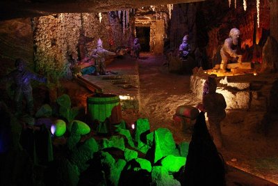 Wieliczka salt mine18.jpg