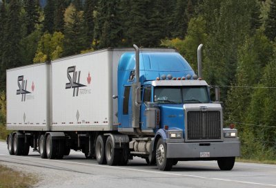Canadian Trucks3.jpg