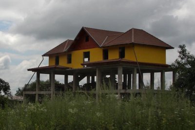 house on stilts