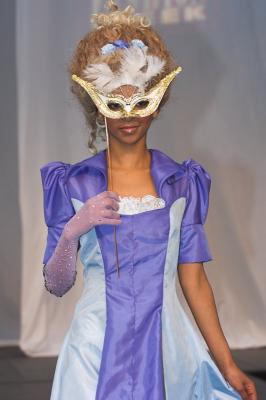 g3/69/388969/3/58667544.HackneyCommCollTextileDept_DSC5782.jpg