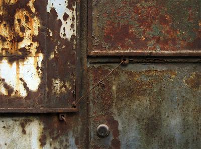 The rusty door - exercise of composition