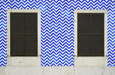 Twins, blue and white tiles