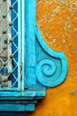 Detail in blue and yellow #2