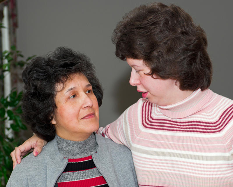 Sonnia And Deanna 01.jpg