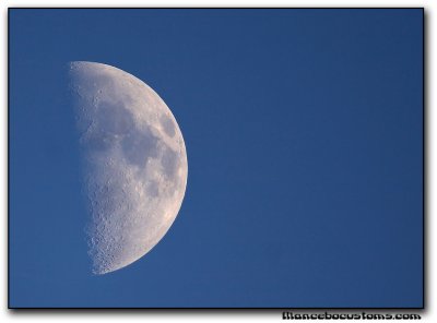 moon5690.jpg