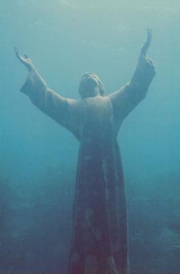 t06s059_The Christ Statue, Key Largo, FL, July 1982.jpg